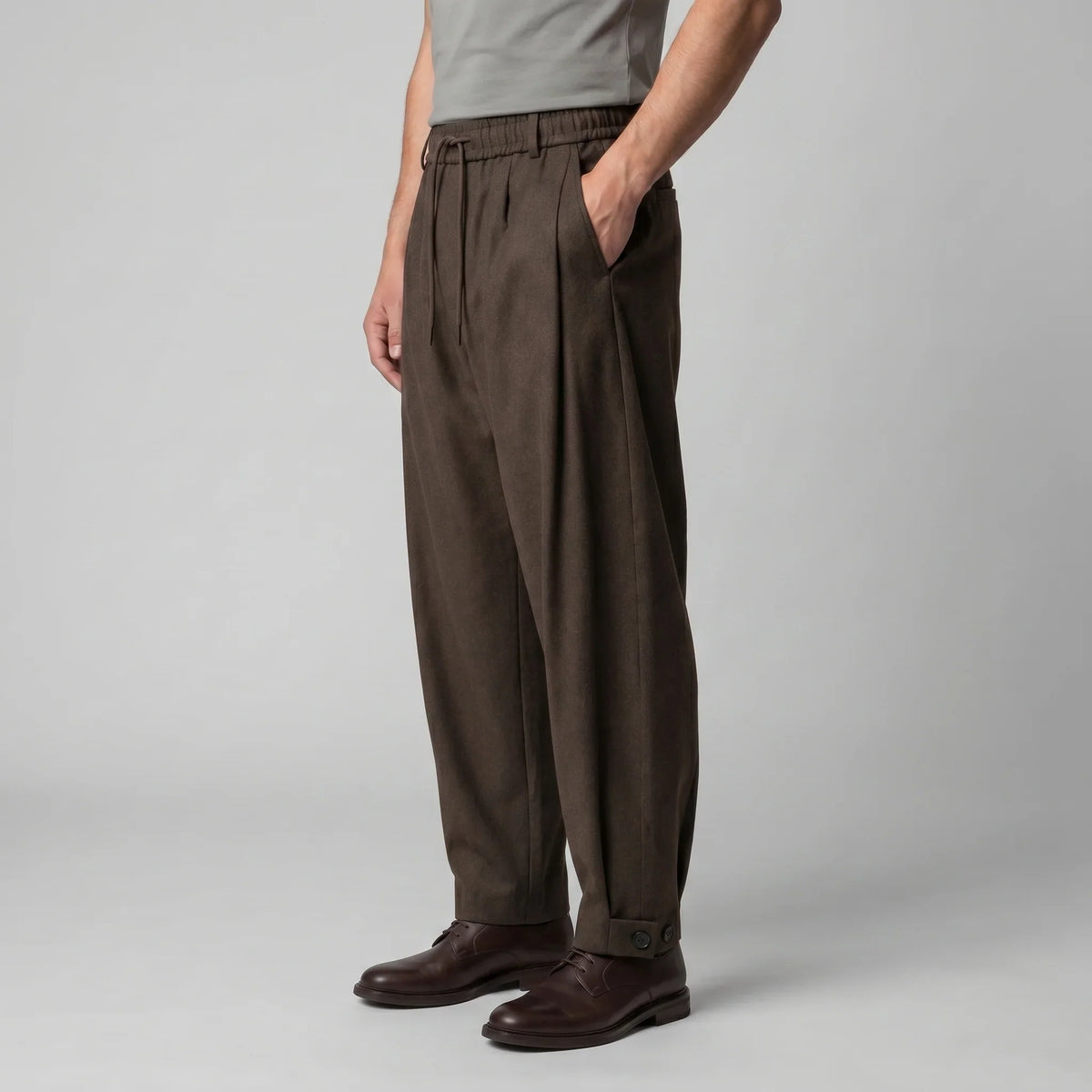 Men's Relaxed Drawstring Tapered Trousers 1